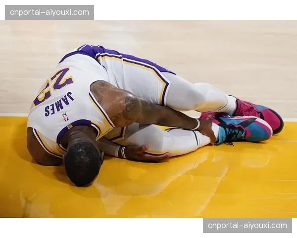 湖人拉拉维亚脚踝扭伤无碍，核磁共振检查结果正常